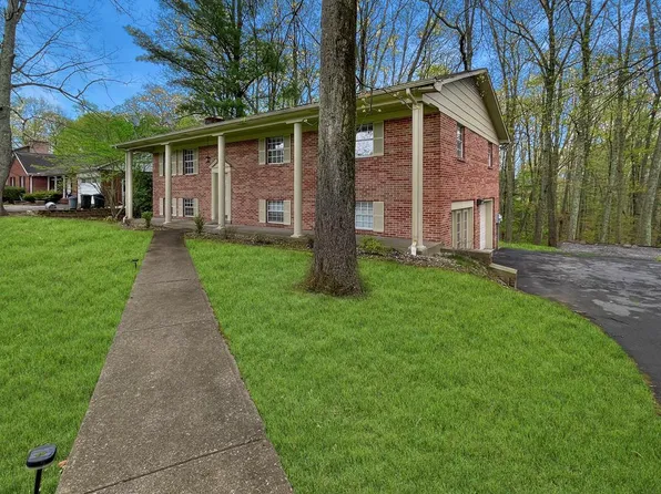 218 Millstone Dr, Beckley, WV 25801