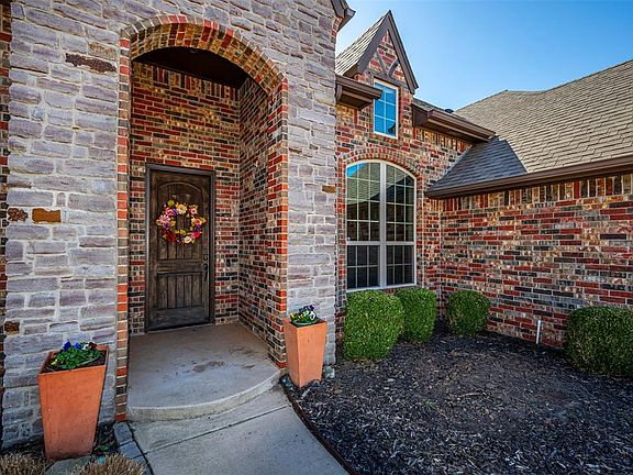 4th image of 1312 NW 189th St