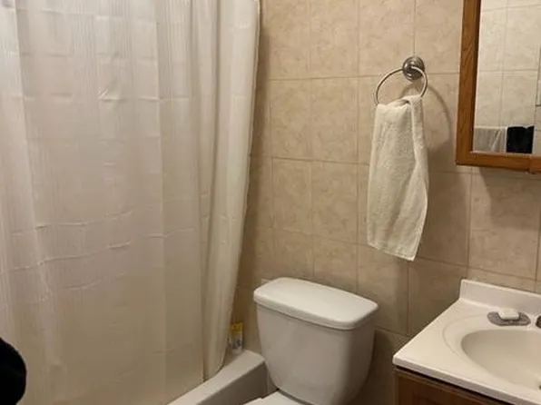 323 Bloomfield Street image 6 of 6