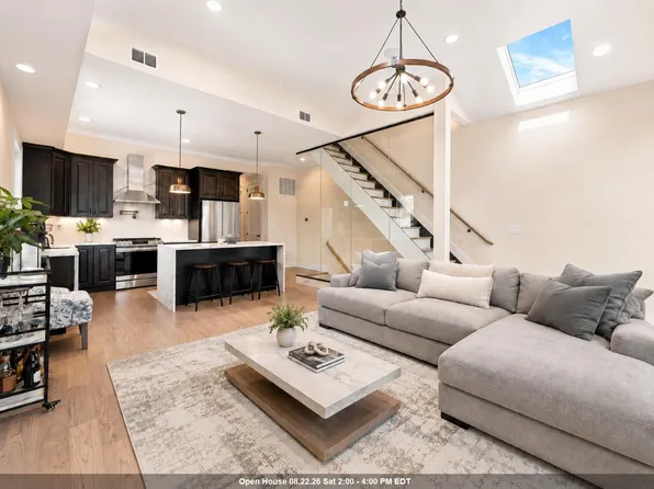 129 Poplar St #2, Jersey City, NJ 07307