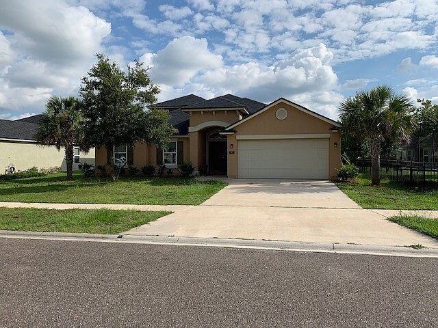 1st image of 140 Terracina Dr