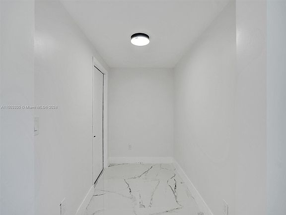 2nd image of 39 NE 16th Ct