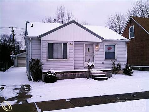 1st image of 27525 Oneil St