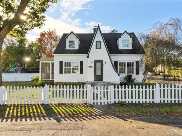 227 Mansfield Avenue, Waterbury, CT 06705