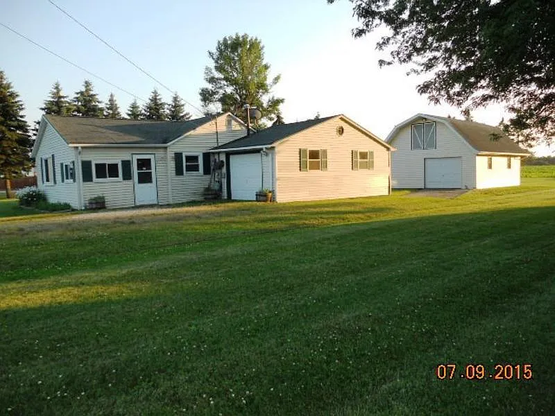 1572 S Knight Rd photo 1