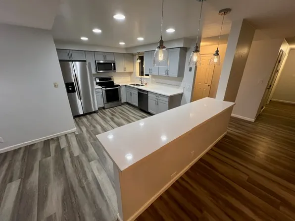 2820 Santa Ana Dr, Reno, NV 89502