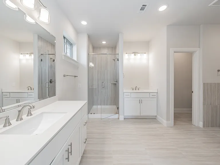 241 Gardenia Dr — Photo 24