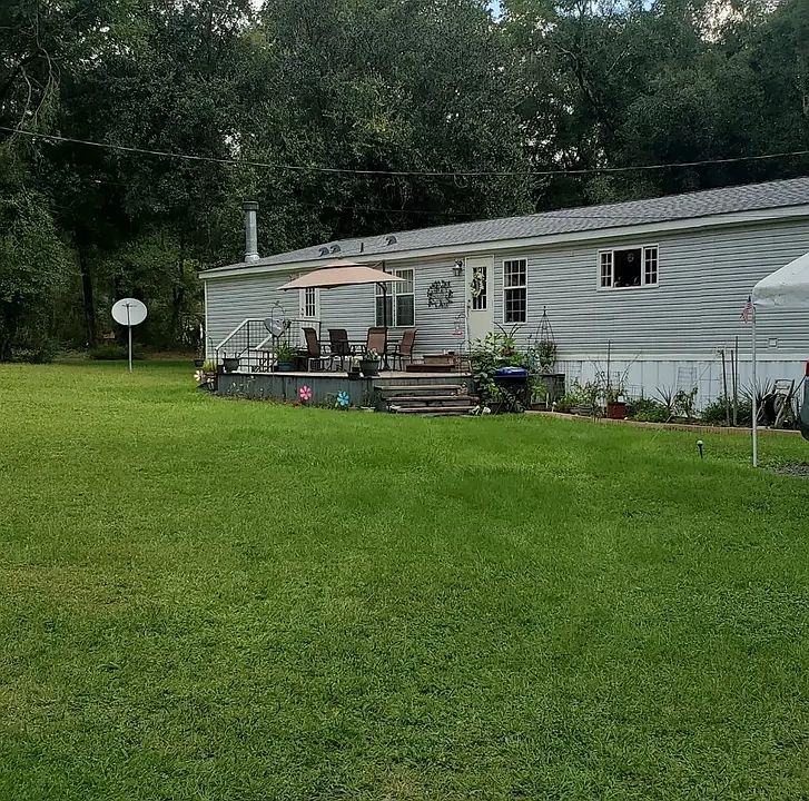 1st image of 16906 Aqua Ln