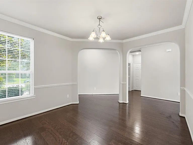 2994 Vintage Park Ln — Photo 5