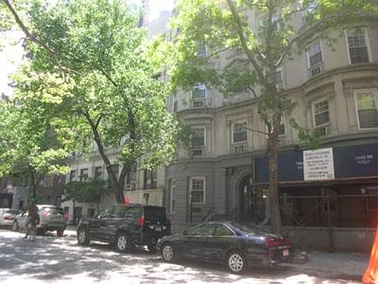 Rented by Peter Ashe | media 7