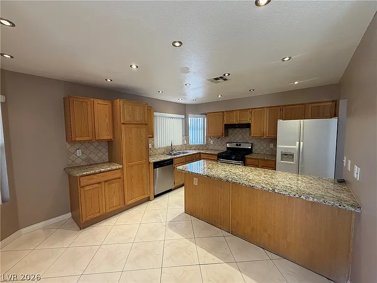 486 Tiger Lily Way — Photo 5