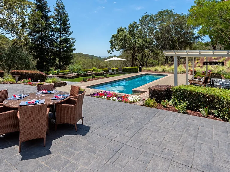 300 Shiloh Valley Ct — Photo 10
