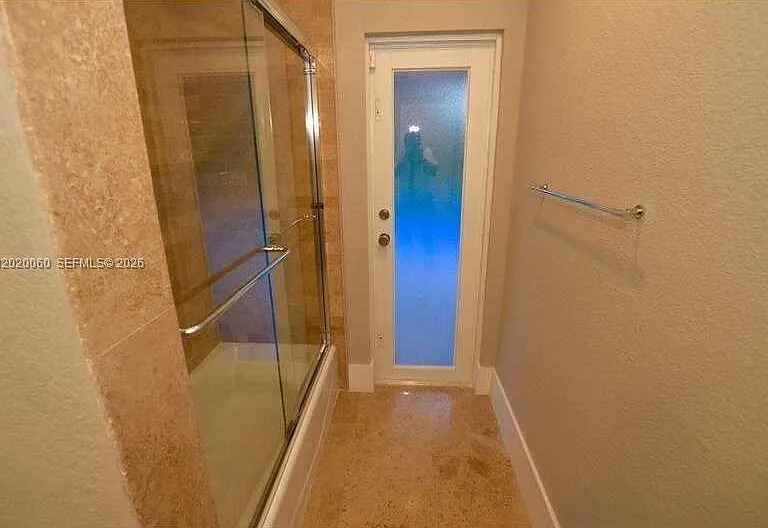 14001 Cypress Ct — Photo 10