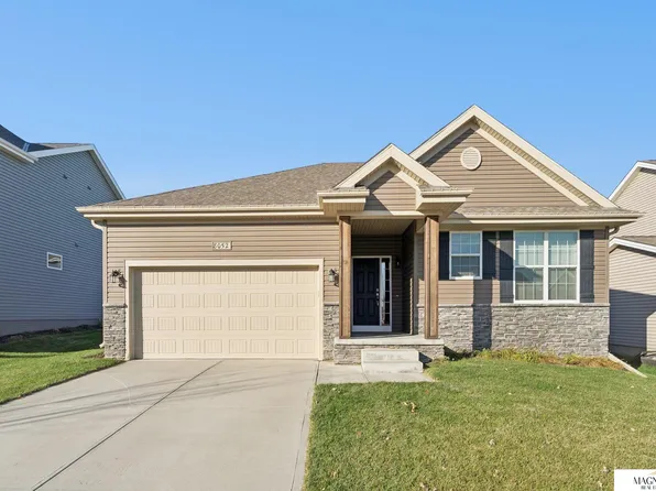 8052 N 173rd St, Bennington, NE 68007