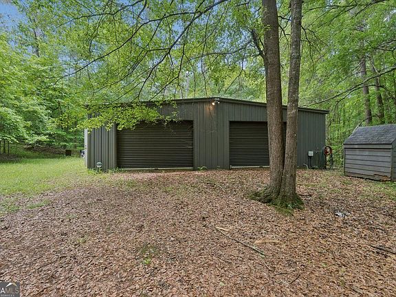3rd image of 971 Cochran Rd