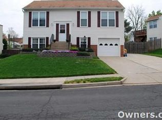 7631 Michelle Ct, Manassas, VA 20109