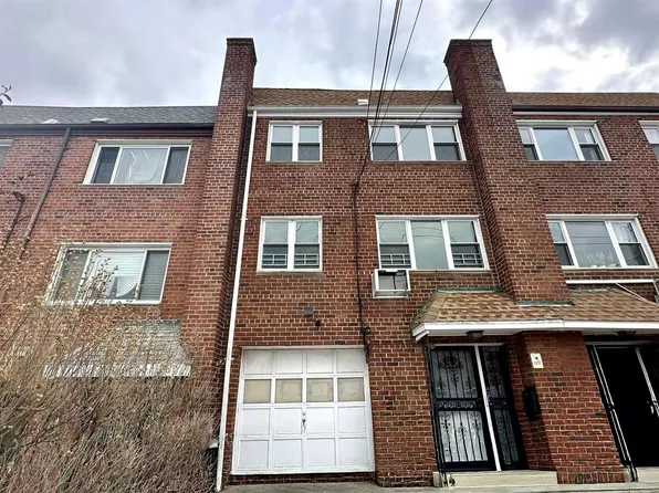 59-09 Kissena Boulevard, Flushing, NY 11355