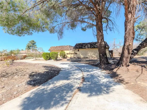 14580 Keota Rd, Apple Valley, CA 92307