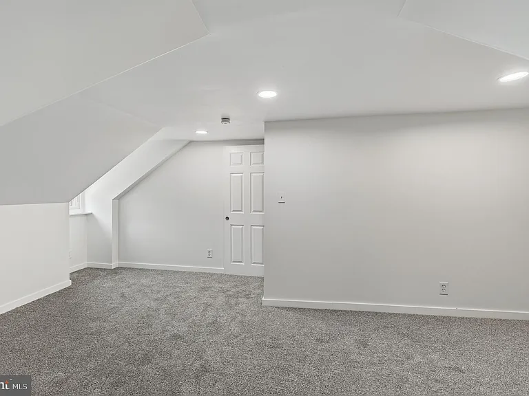 445 E Main St #2 — Photo 21