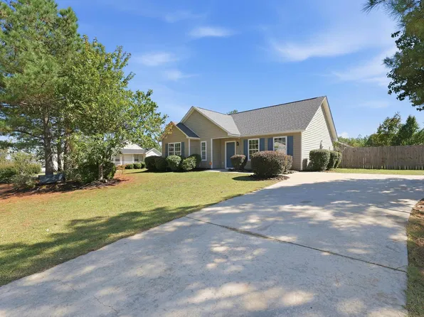 132 Sandy Creek Ct, Gaston, SC 29053