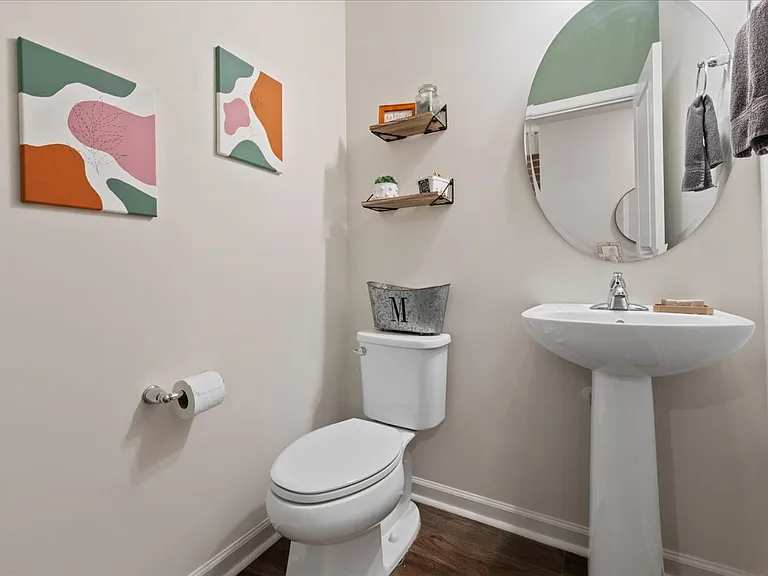 128 Caleb Ct — Photo 17