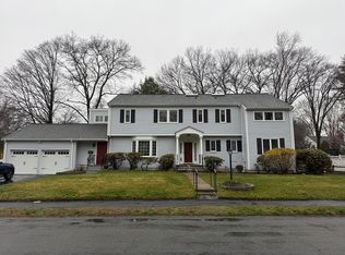 28 Mansfield Rd, Wellesley, MA 02481