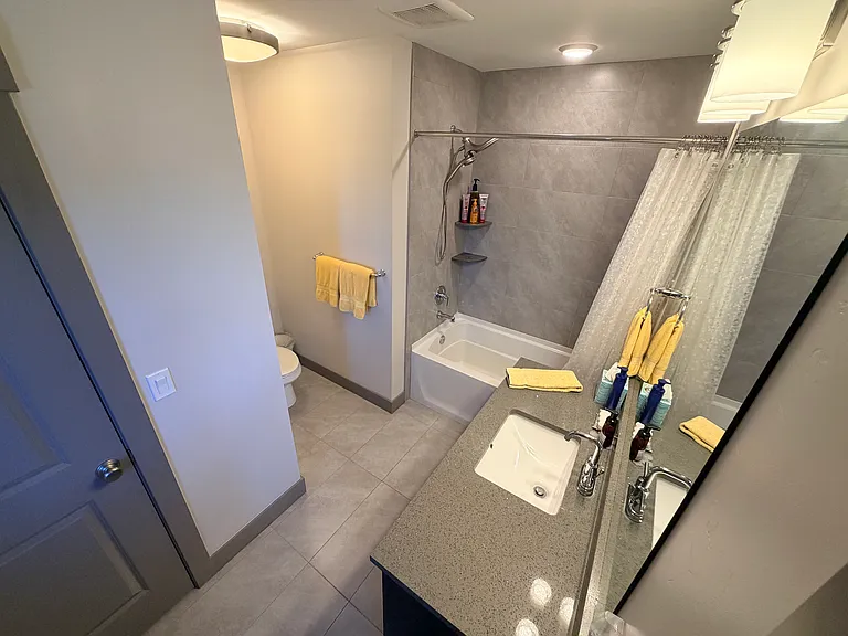 6389 E 820 S — Photo 18