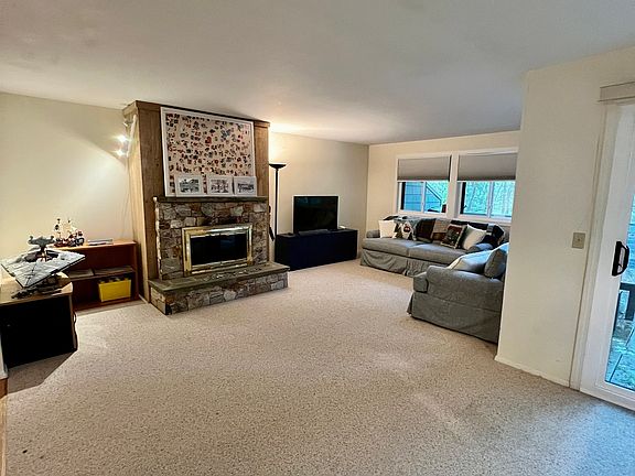2nd image of 225 Ledge Drive
