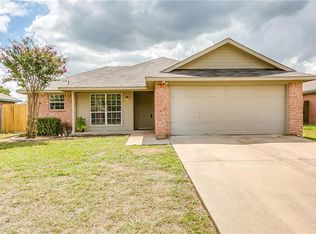 105 Apache Trl, Alvarado, TX 76009