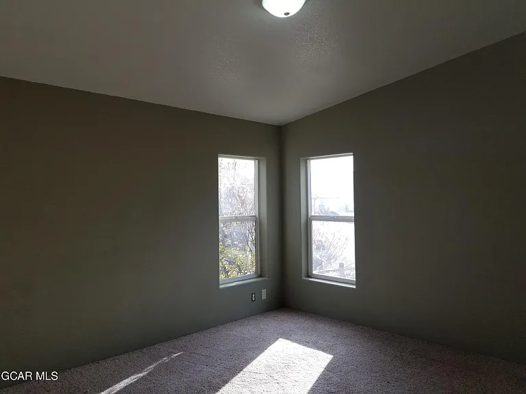 414 N 7th St — Photo 3