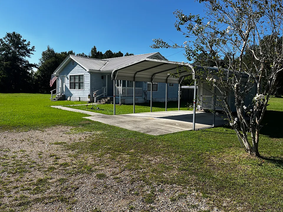 28275 Dogwood Ln