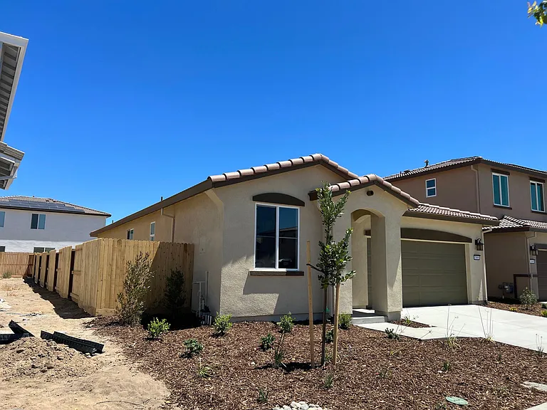 2895 Diablo View Dr — Photo 3