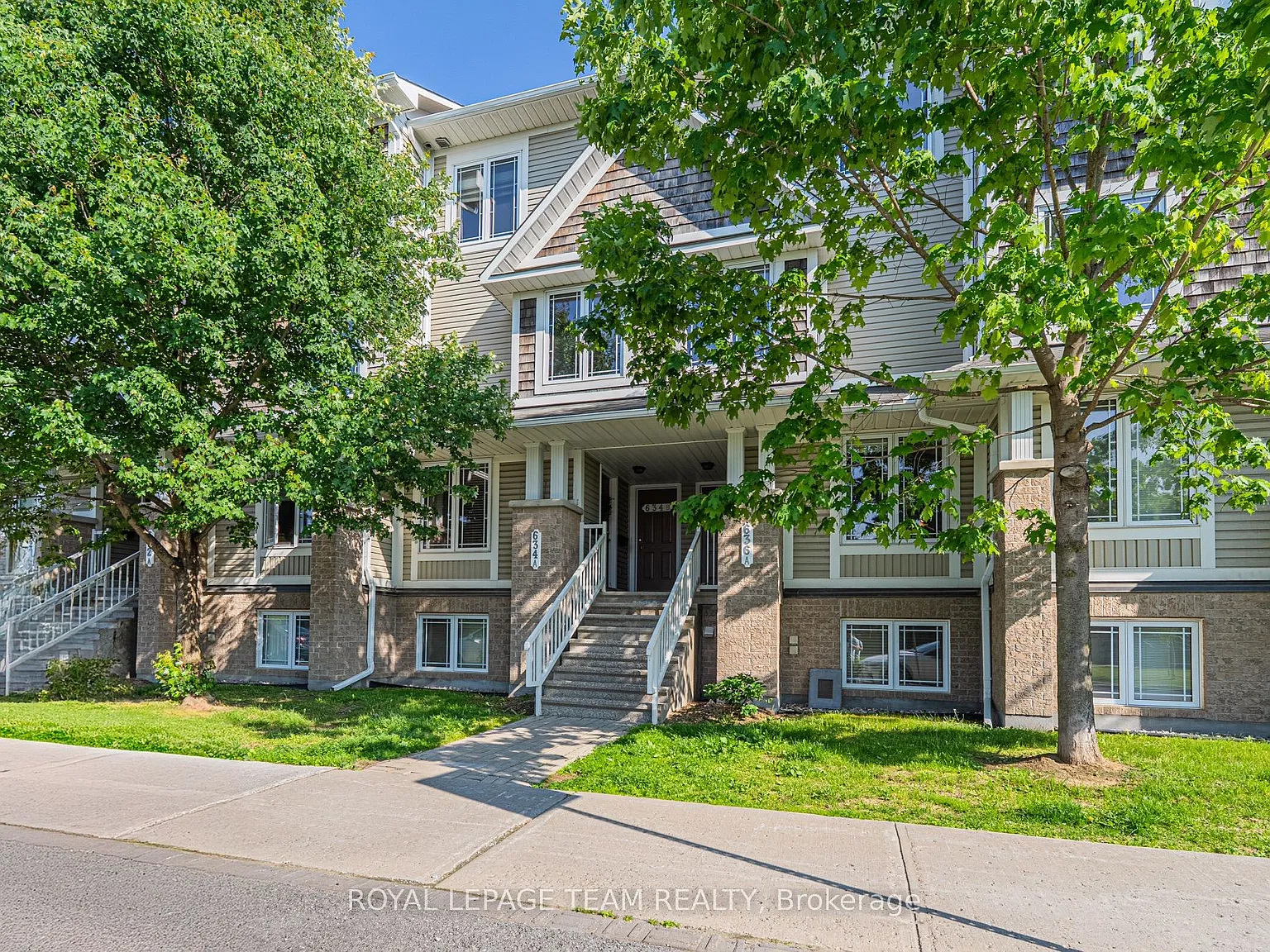 2 bed, $2,300 — Photo 4