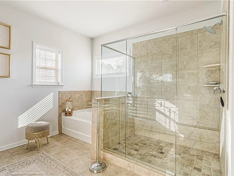 7835 Brewton Creek Dr — Photo 33
