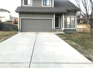 3306 Sheridan Rd, Bellevue, NE 68123