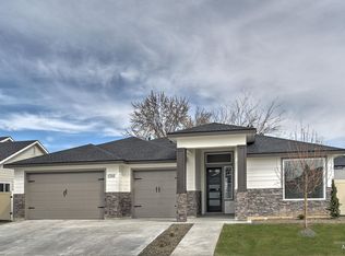 1350 N Parkshire Way, Meridian, ID 83642