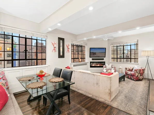 10 Park Avenue image 1 of 11