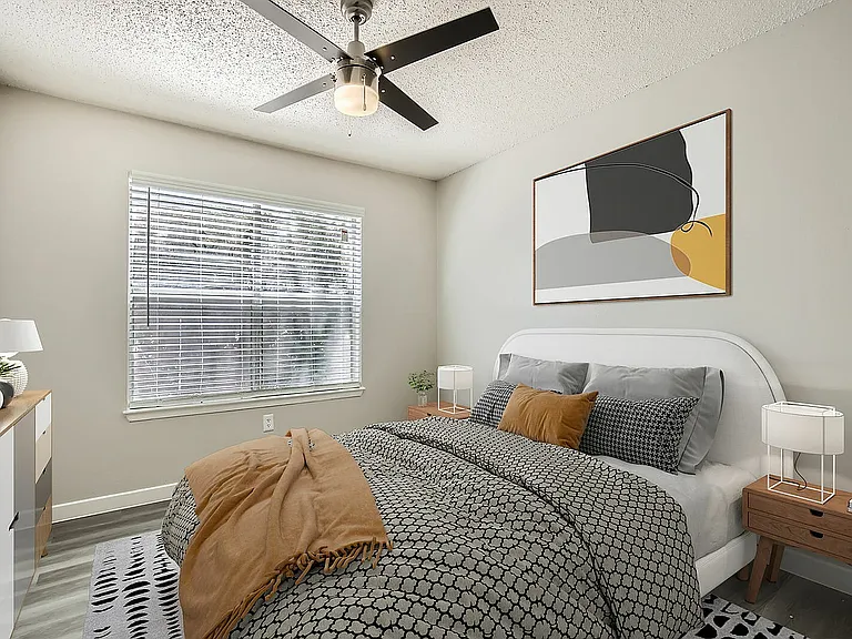 Rise Hillcrest — Photo 36