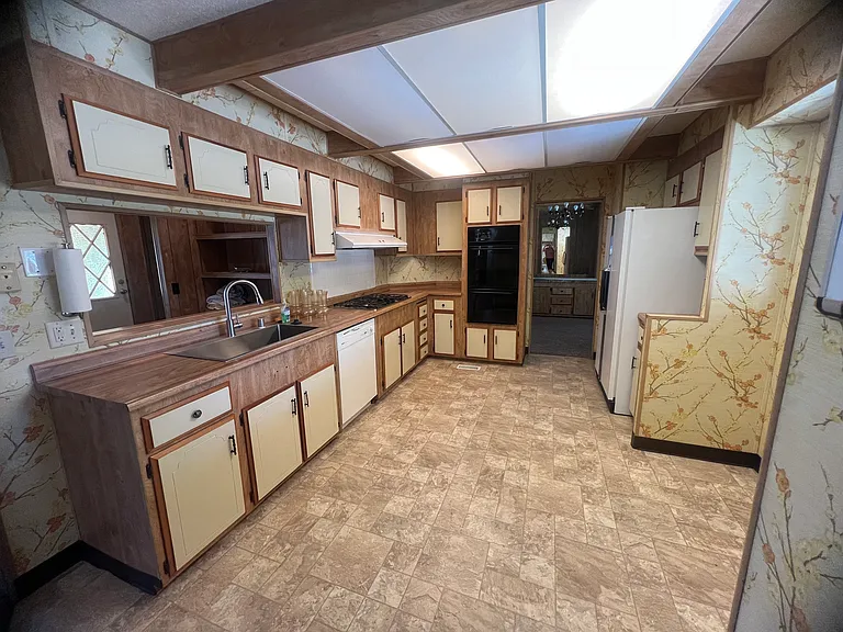 43749 Mable Ct — Photo 7