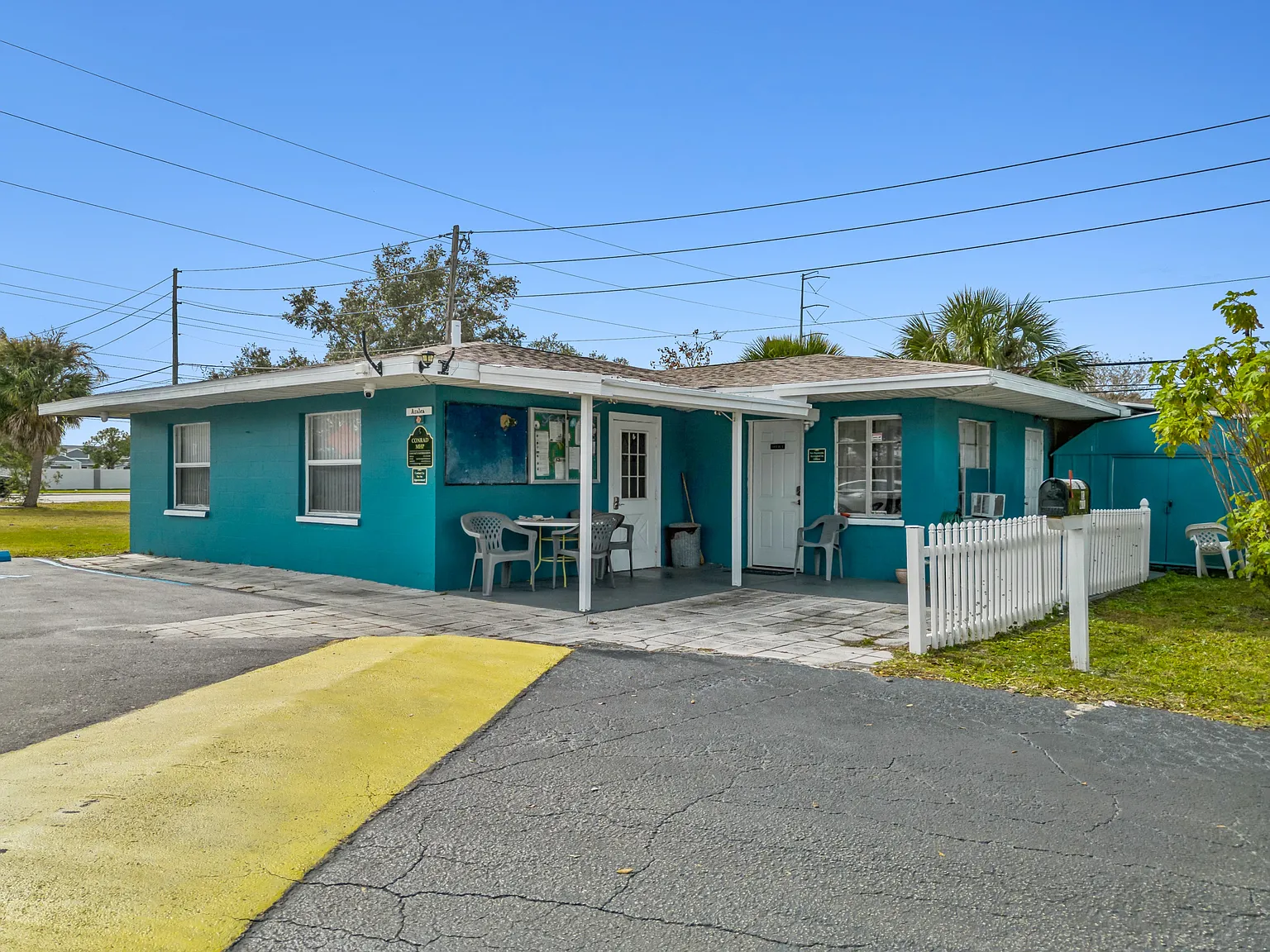 For Sale - Handyman Special, Only $800! 55+, Conrad Mhp, Lot 16b - Apply And Purchase By 7/31/202... — Photo 3