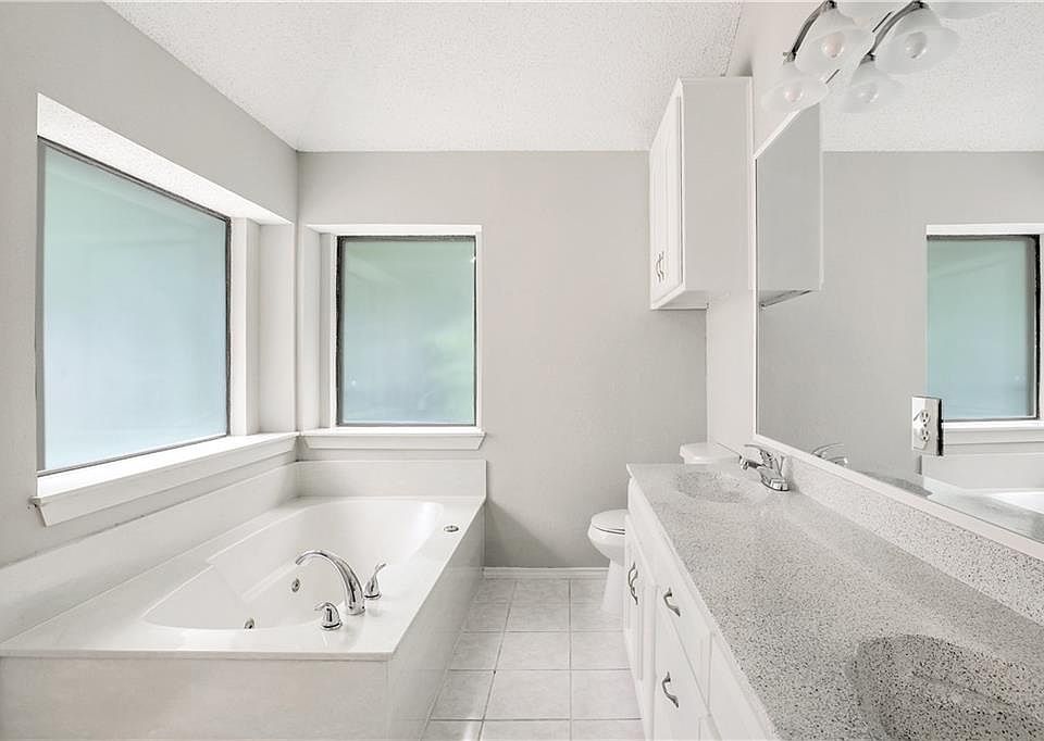 1st image of 5829 Terra Dr