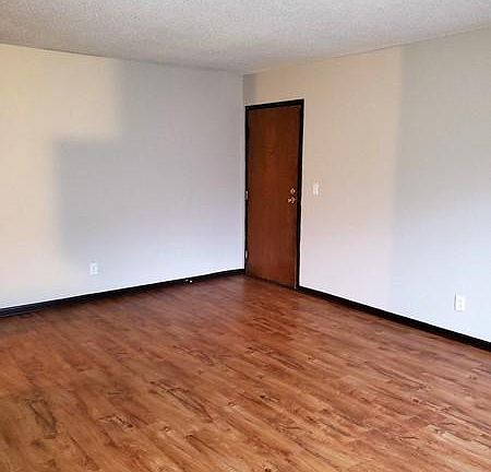 3rd image of 326 Cook Ave E #304