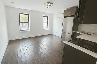 805 Quincy Street, #1L