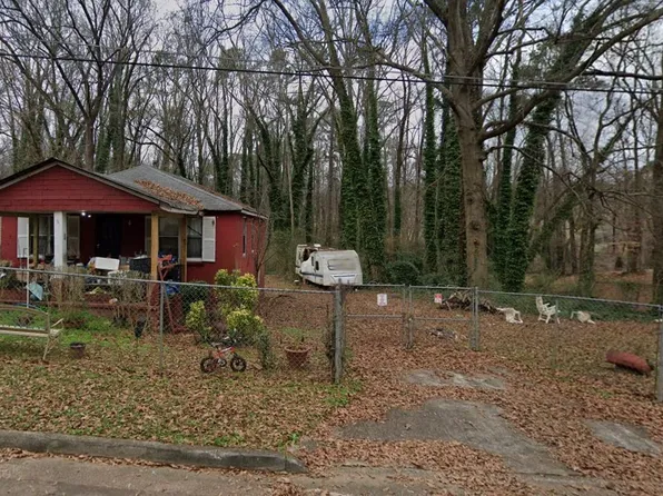 3230 Altacrest Dr, Scottdale, GA 30079
