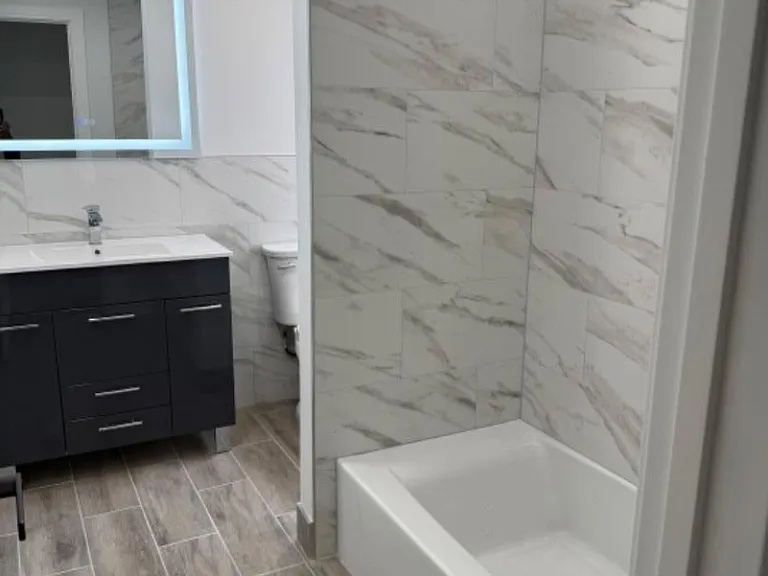 321 Jefferson Ave #2 — Photo 5