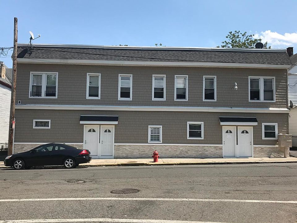 1st image of 220 N Day St #D