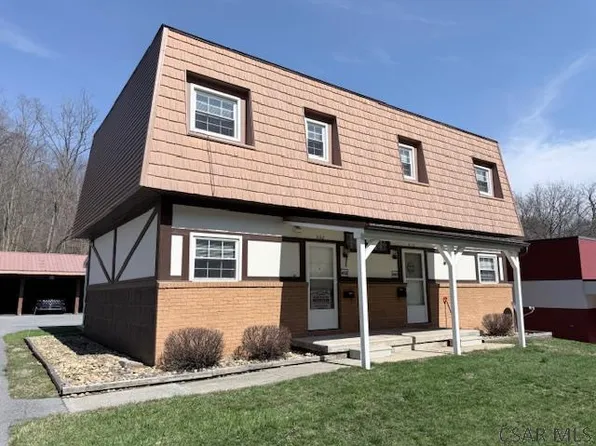 402 Southmont Blvd, Johnstown, PA 15905