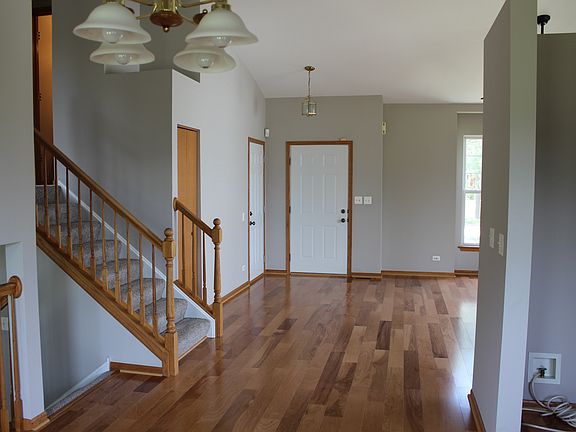 5th image of 681 Chesterfield Ln