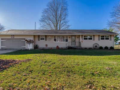 413 W Davis Dr, Leaf River, IL, 61047