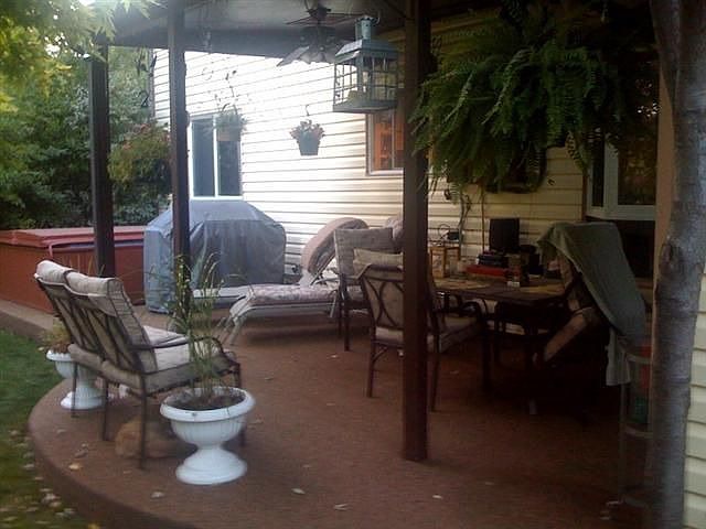 2nd image of 9391 E Eastman Ave